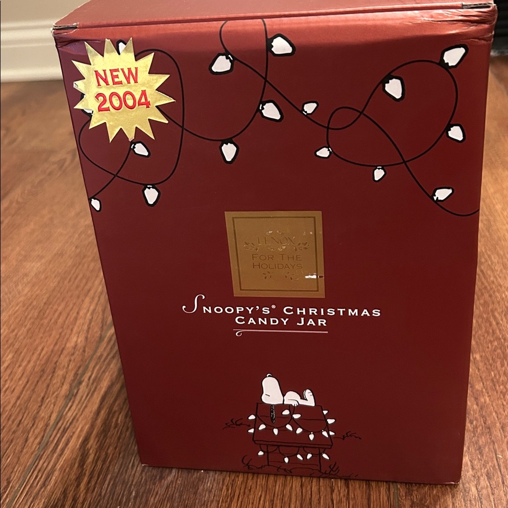 Snoopy’s Christmas Candy Jar by Lenox 2004 - Picture 5 of 6